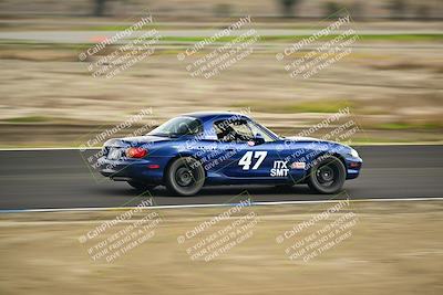 media/Jan-26-2025-CalClub SCCA (Sun) [[cfcea7df88]]/Group 4/Race/